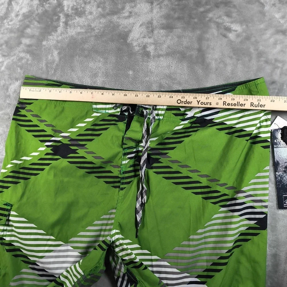 Oneill Board Shorts Mens 42 Green Embroidered Plaid Y2K Swim Trunks Surf New